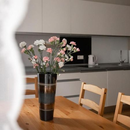 לודז' Apartament Fabrykanta By Good Time מראה חיצוני תמונה